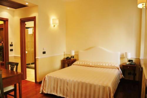 Luxury Ludovisi Rooms Rome Exterior photo