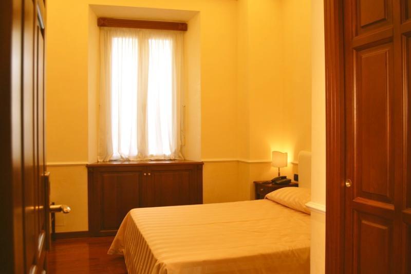 Luxury Ludovisi Rooms Rome Exterior photo